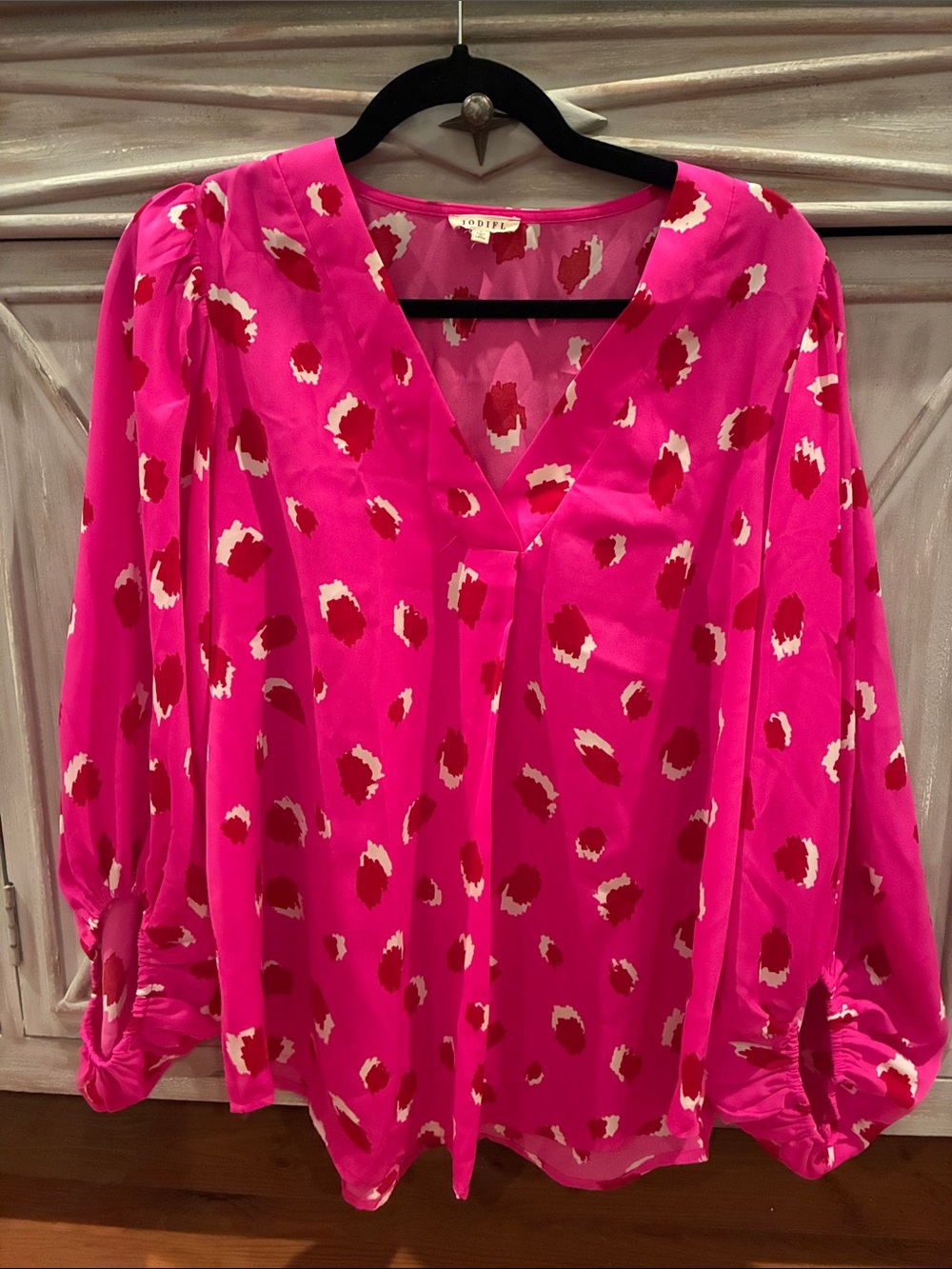 JODIFL Hot Pink V-Neck Printed Blouse with Red and Cream Spots